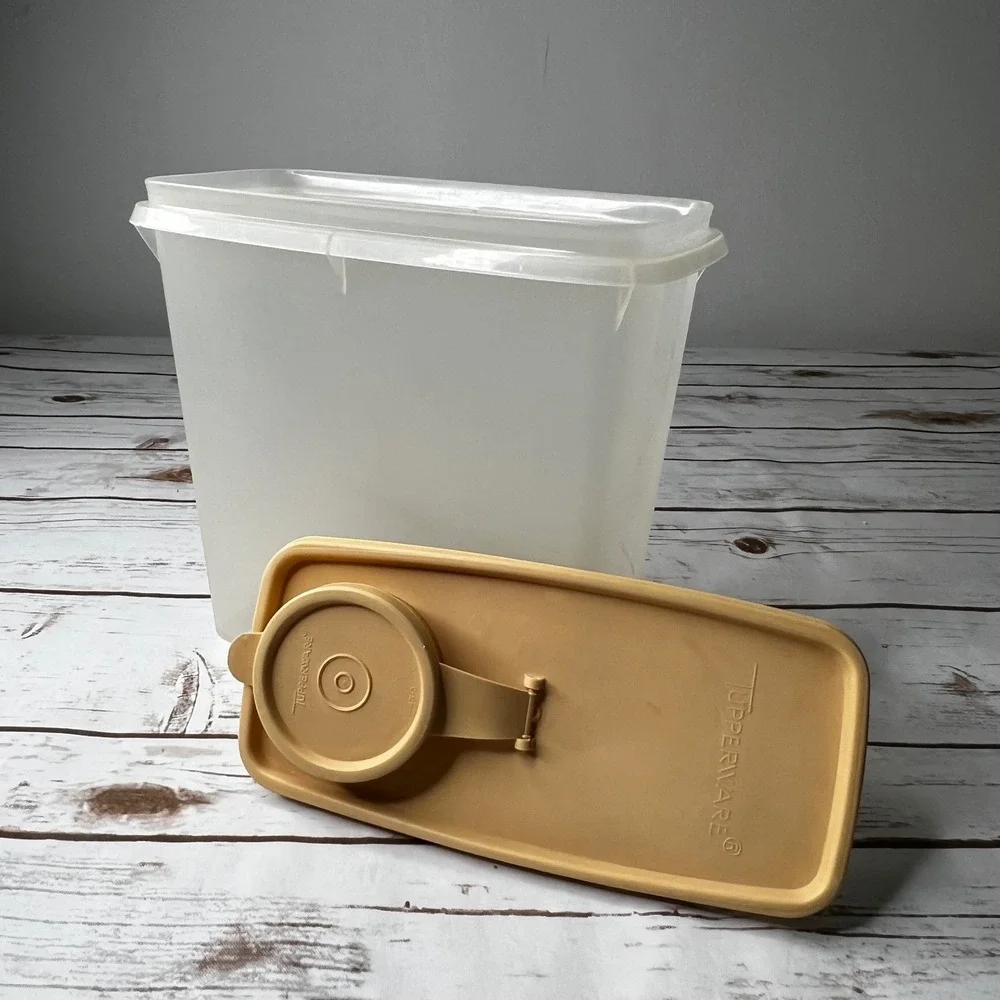 Tupperware Fair Modular Mate Super Oval 4 Tan Flip Top Pour Lid Clear Vintage OS